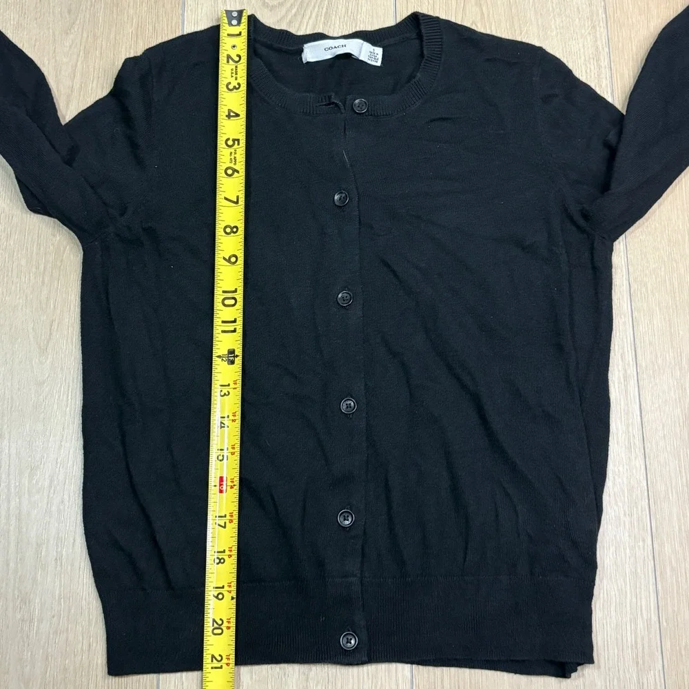 Coach button front